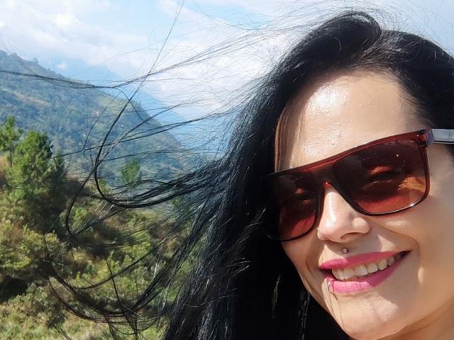 CharlotteCrofort - פורנו בשידור חי ומצלמת סקס - 27555532