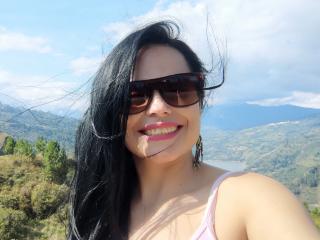 CharlotteCrofort - Live porn &amp; sex cam - 27555553