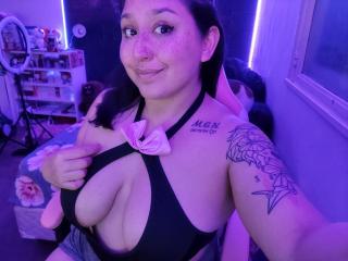 SweetYamii - Live porn &amp; sex cam - 27557310