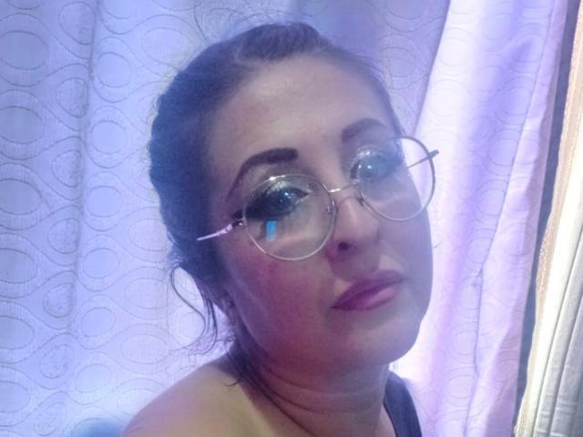 ScarletMilfX - Camera khiêu dâm &amp; quyến rũ trực tiếp - 27557457