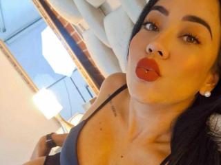 CyntiaSarat - Live sex cam - 27558843