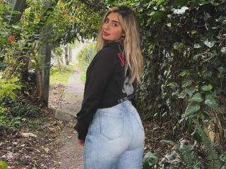 MelissaMora - Live porn &amp; sex cam - 27560159