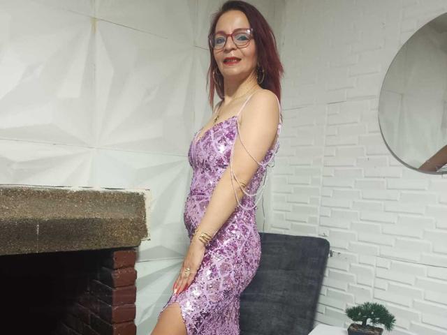 MissEllien - Live porn &amp; sex cam - 27562021