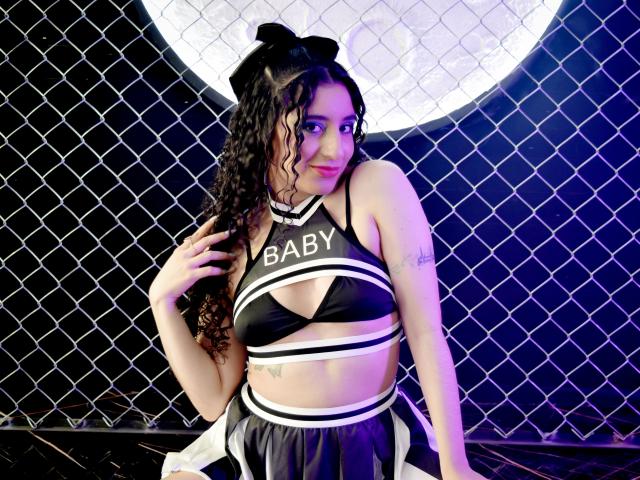 MaddieRousse - Live porn &amp; sex cam - 27565255