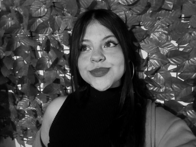 SophieHill - Live porno og sexkamera - 27570470