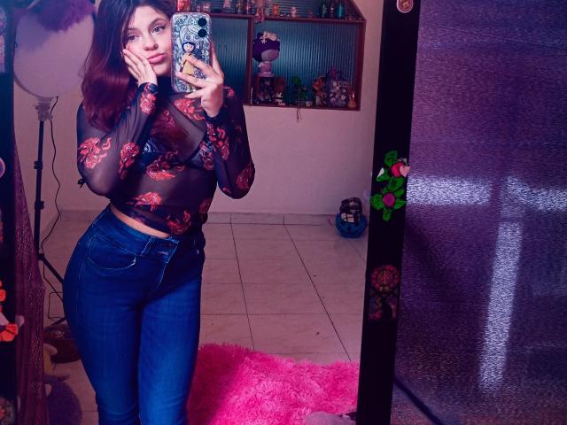 SophieHil - Live porn &amp; sex cam - 27571142