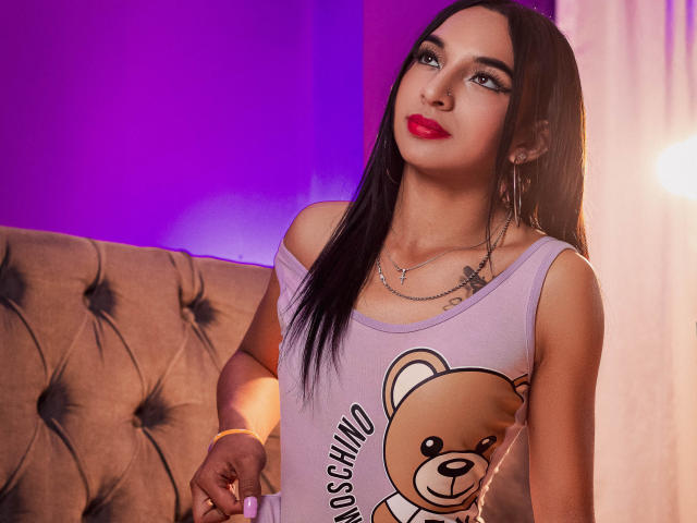 SophiaBella - сексуальная веб-камера в реальном времени - 27573277