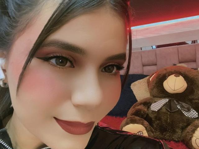 LucieMilner - Sexe cam en vivo - 27574887