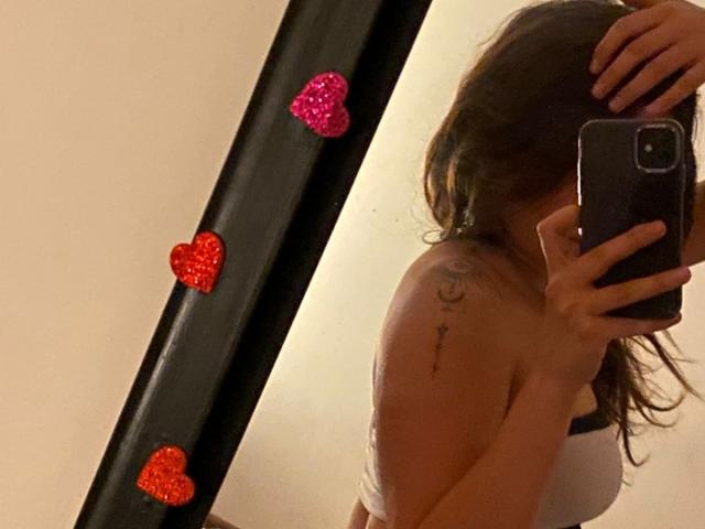 ChloeDavis - Live porn &amp; sex cam - 27576308