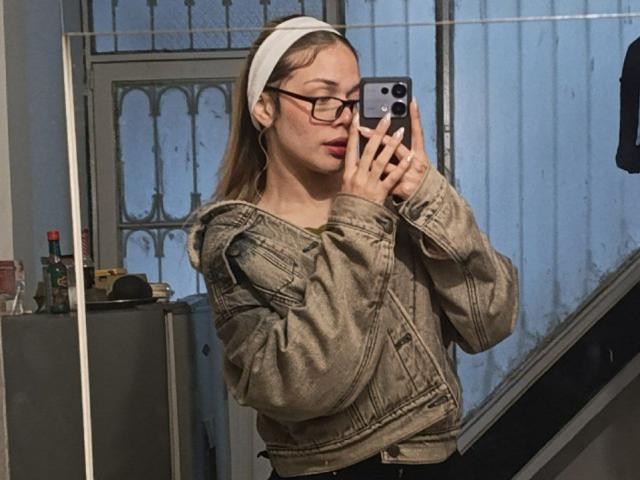 EmmaRiveraa - ライブポルノ&amp;セックスカム - 27578541