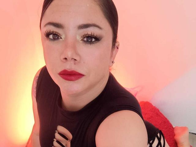 SamanthaVenus - Live porn &amp; sex cam - 27580032