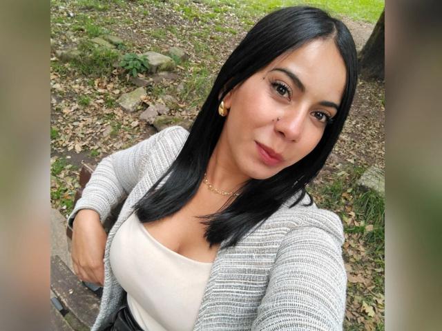 IvonnyJackson - Live sex cam - 27580319