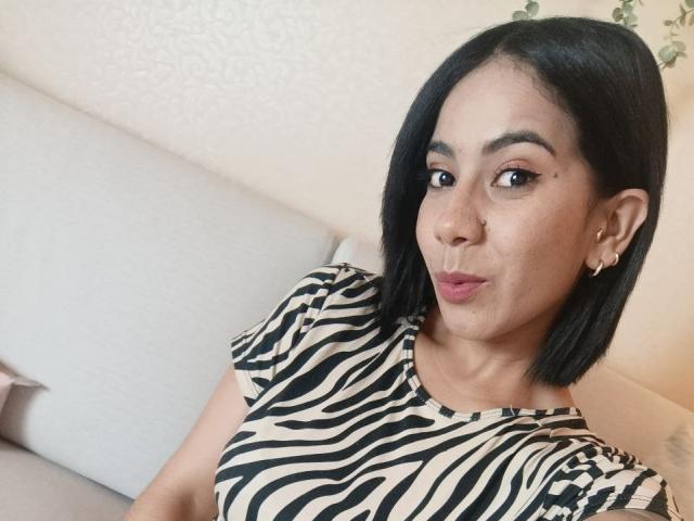 IvonnyJackson - Live porn &amp; sex cam - 27580347