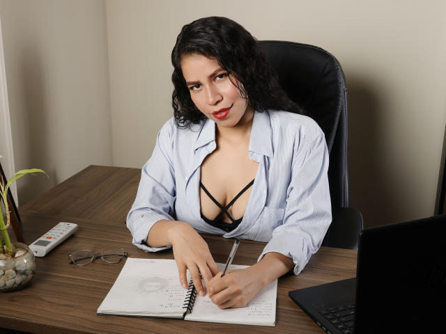 AlessandraValmont - Camera khiêu dâm &amp; quyến rũ trực tiếp - 27582300
