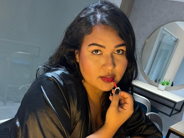 DojaAissha - Live Sex Cam - 27586514