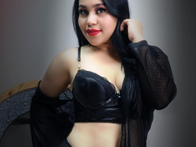 TaiTanakaa - Live sex cam - 27587956