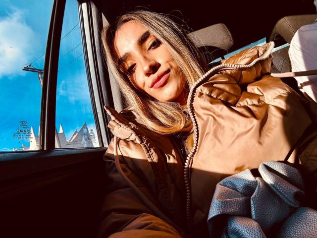 AdharaCooperr - Sexe cam en vivo - 27593955