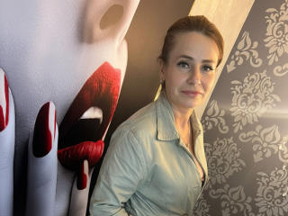 DolceFerrer - Live porn &amp; sex cam - 27594760