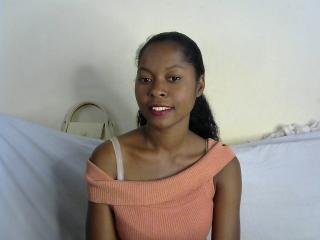 LuanneHot - сексуальная веб-камера в реальном времени - 27596587