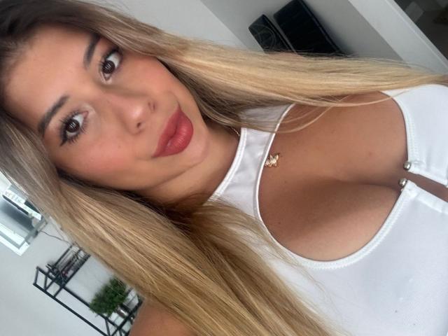 AgostinaNunier - Live sexe cam - 27597434