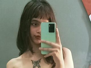 Ver a ficha detalhada de CamiMonet