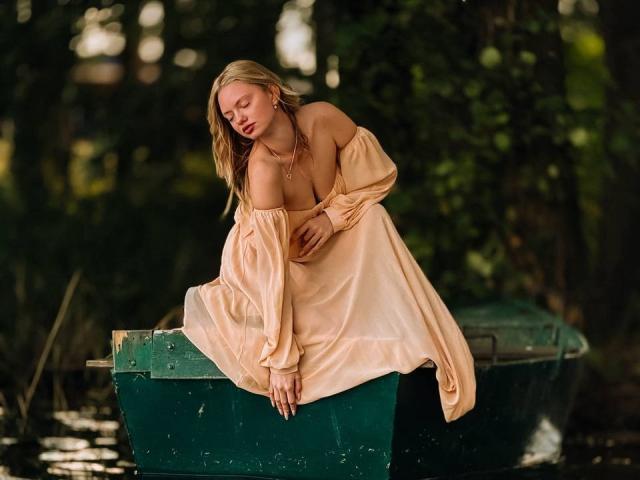 CrystalHope - Live porn &amp; sex cam - 27598701