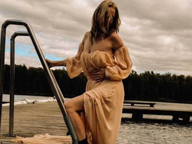 CrystalHope - Live porn &amp; sex cam - 27598848