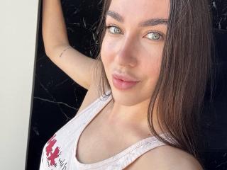 AraiaSheri - Live sex cam - 27599660