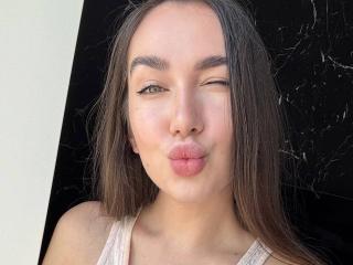 AraiaSheri - Live sex cam - 27599667