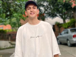AndrewSiilvaaa - Sexe cam en vivo - 27601053