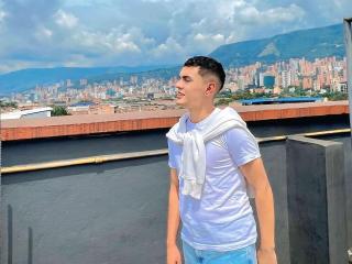 AndrewSiilvaaa - Sexe cam en vivo - 27601256