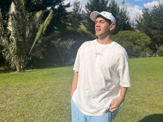 AndrewSiilvaaa - Sexe cam en vivo - 27601438