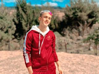 AndrewSiilvaaa - Live porn &amp; sex cam - 27601718