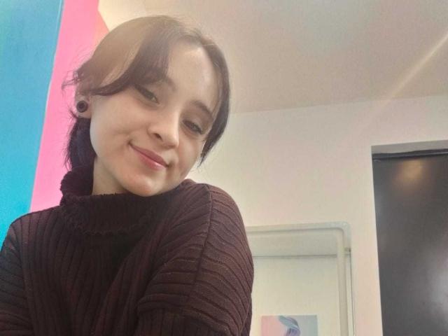 AnnieLamberth - Live sex cam - 27603363