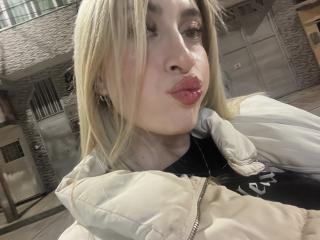 SammyViolet - Live porn &amp; sex cam - 27604287