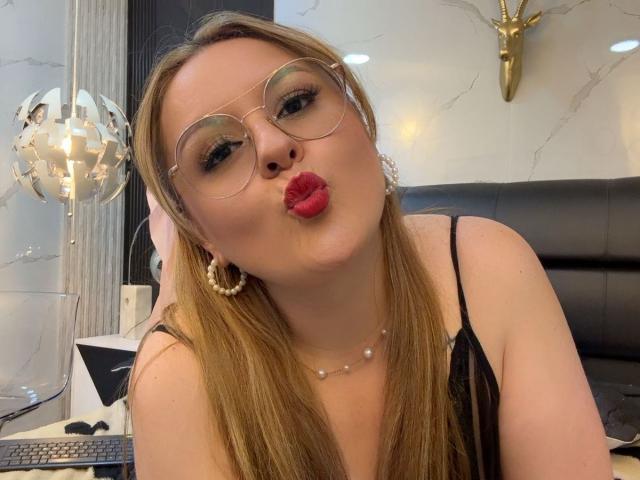 LaurenSpitz - Live porn &amp; sex cam - 27606436