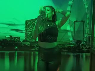 LarissaMiller - Live porn &amp; sex cam - 27607654