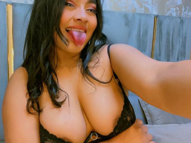 SaritaCute - Live porn &amp; sex cam - 27608613