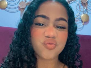 SofiFoxy69 - сексуальная веб-камера в реальном времени - 27613254