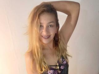 Ver a ficha detalhada de  labombasexi