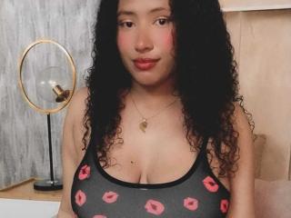 KarinaLovey - Live sex cam - 27617020