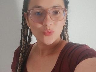 Ver la ficha detallada de MichellMonet