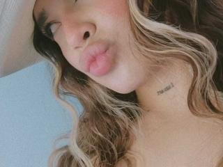 KateZoe - Live porn &amp; sex cam - 27622452