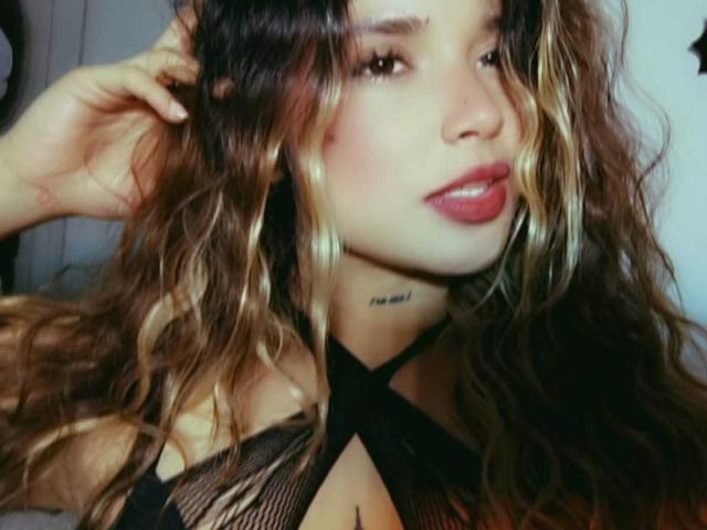 KateZoe - Live porn &amp; sex cam - 27622529