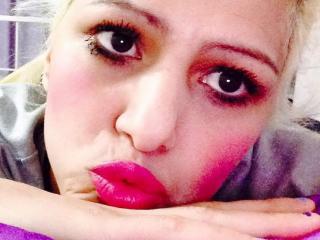 Raluq - Live porn &amp; sex cam - 27625924