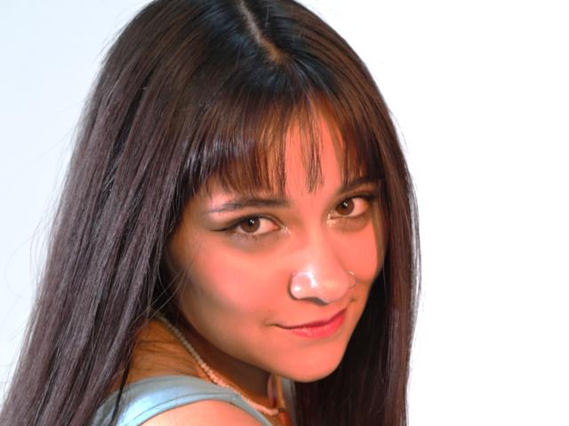 LiaSoler - Live porn &amp; sex cam - 27627632