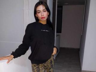 KatherinJohns - Live porn &amp; sex cam - 27628304