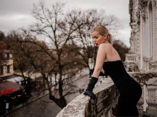 HelloViktoria - Live porn &amp; sex cam - 27631608