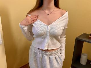 Nesie - Live porn &amp; sex cam - 27632112