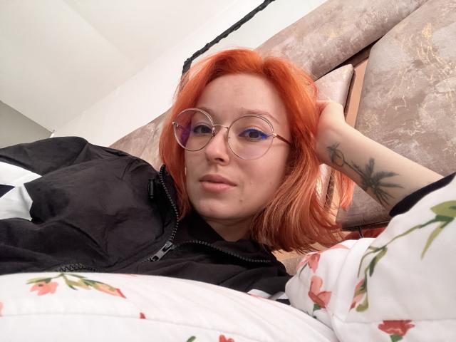 SarahRousen - Live porn &amp; sex cam - 27633176